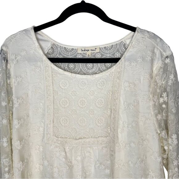 Indigo Soul Women’s L Lace Overlay Bell Sleeve Blouse - Picture 3 of 8